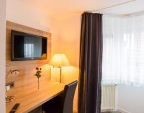 images/zimmer1.jpg