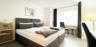 images/zimmer2.jpg
